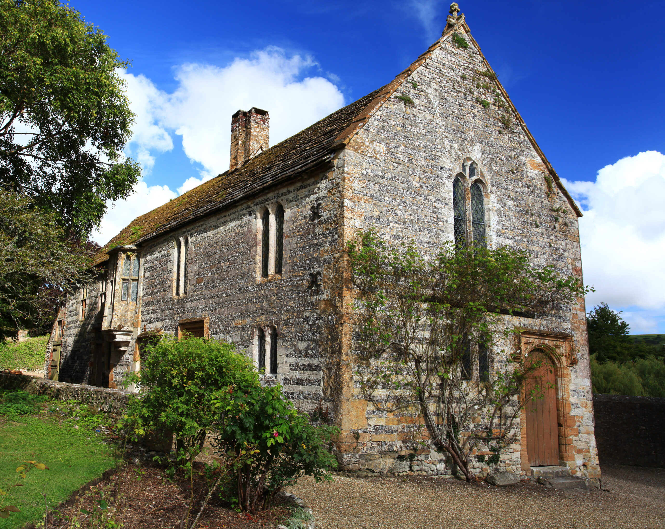 Unique english traditional othic cottage
